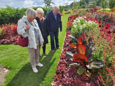 22.09.2026
Besuch der
Landesgarten-schau Neu�