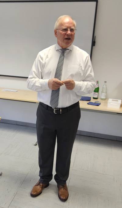 28.01.2025 Sicher im Alter
Jrgen Nethfel bei der Begrung